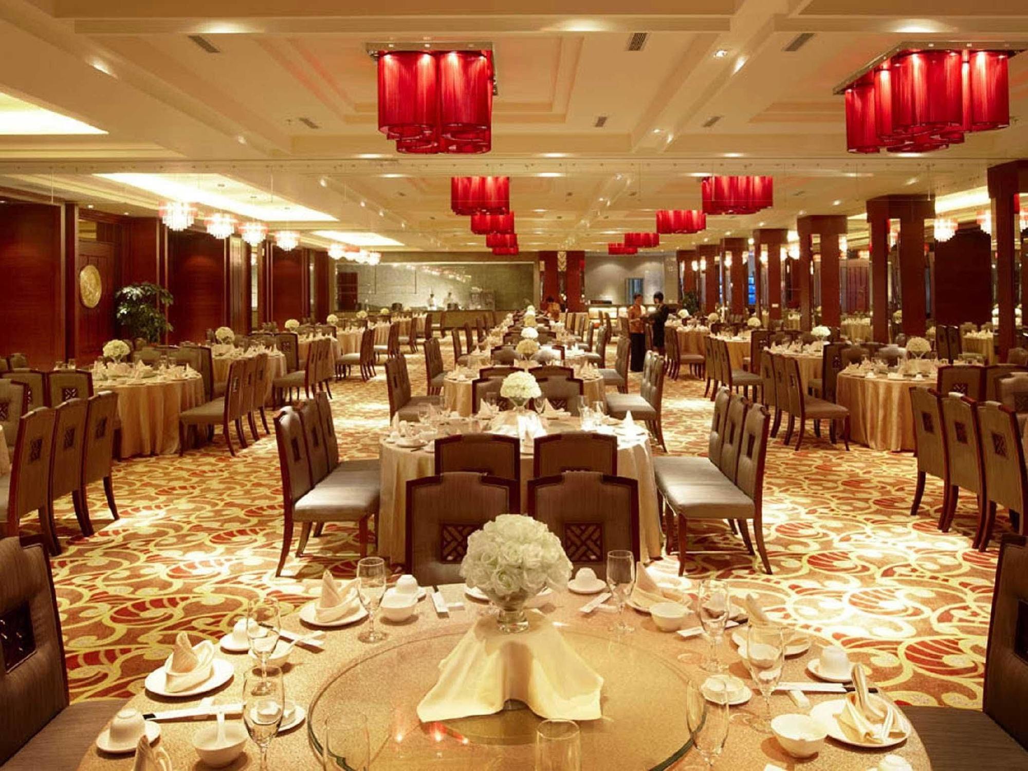 Nh Shenyang Yuhong Hotel Екстериор снимка